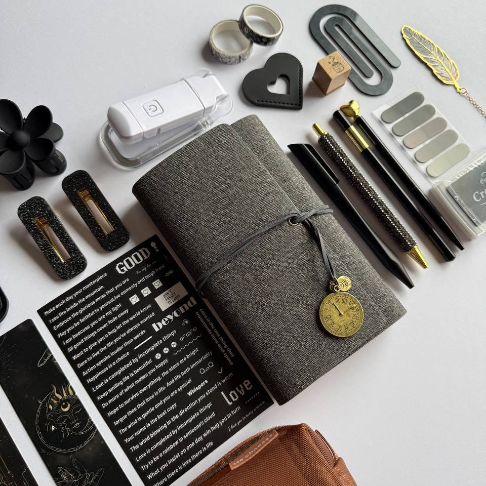Bookish Bundles GRAPHITE