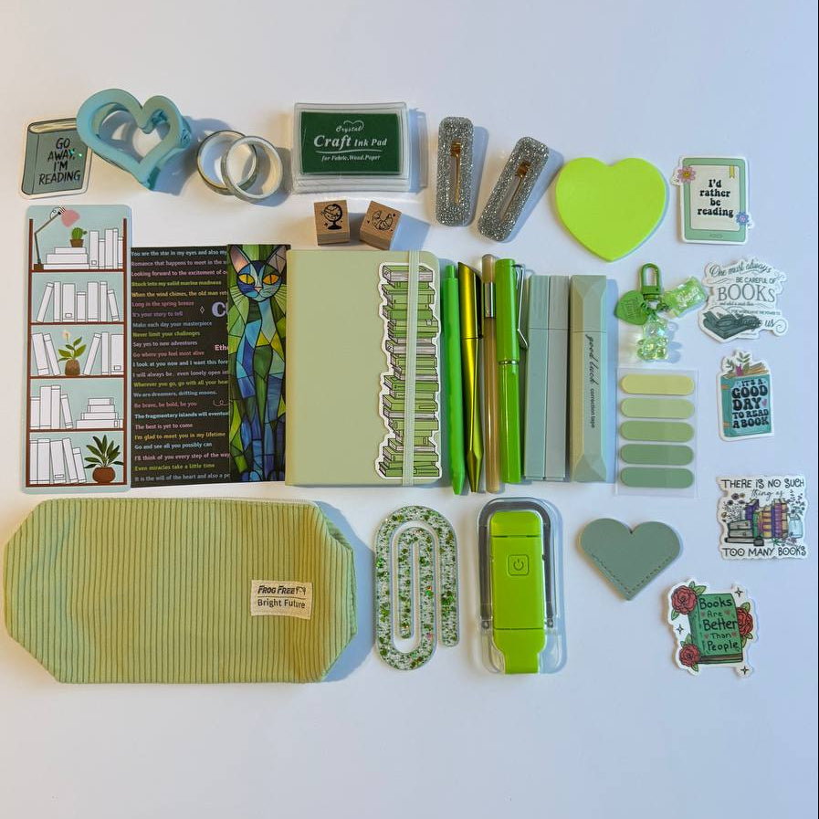 Bookish Bundle GREEN GRASS