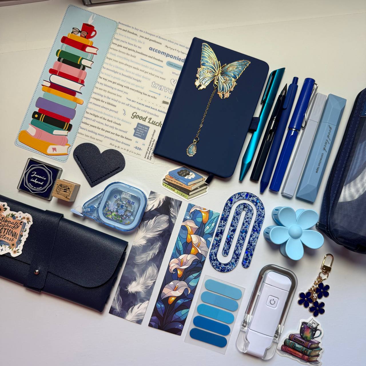 Bookish Bundles Ocean Breeze 🌊