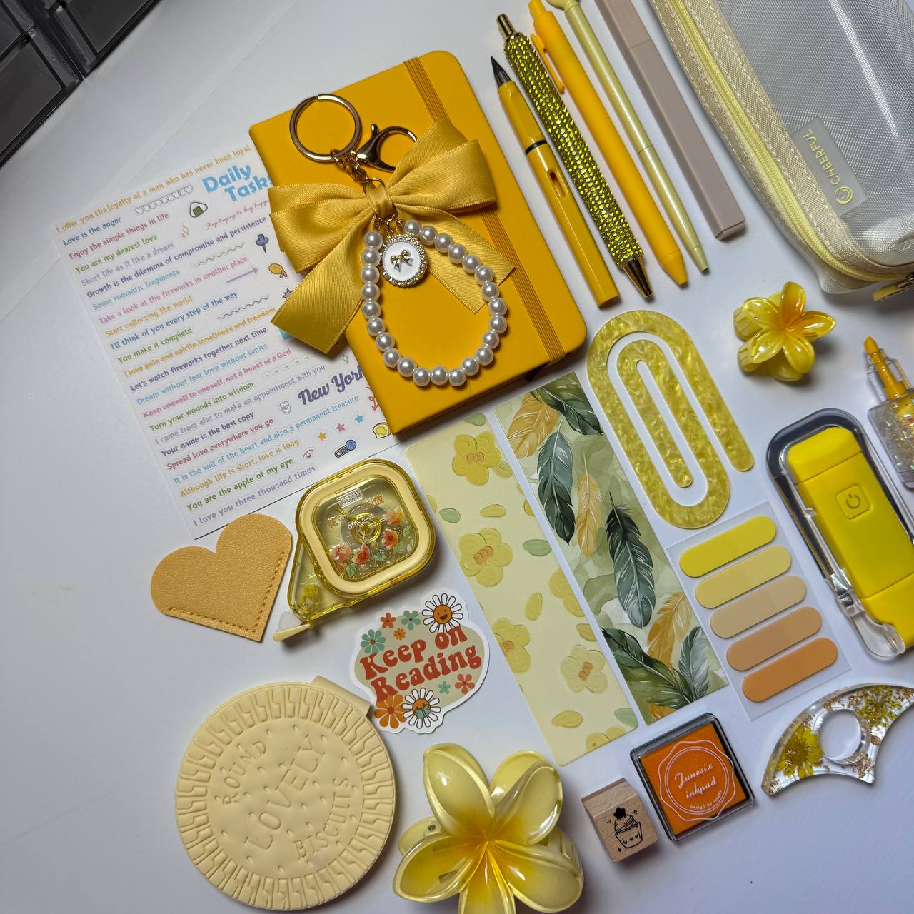 Bookish Bundles Lemon Dream  🍋